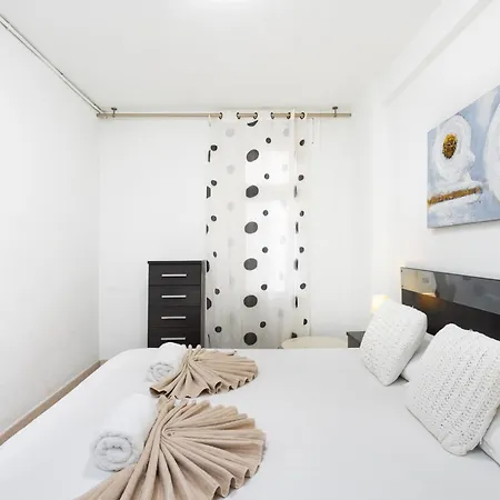 Cosy Near The Sea In Americas * Playa de las Americas (Tenerife)