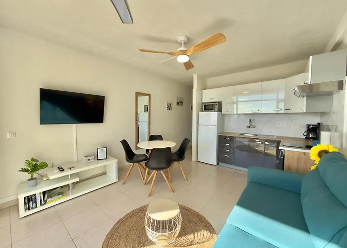 Апартаменти Cosy Near The Sea In Americas