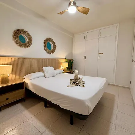 Cosy Near The Sea In Americas *