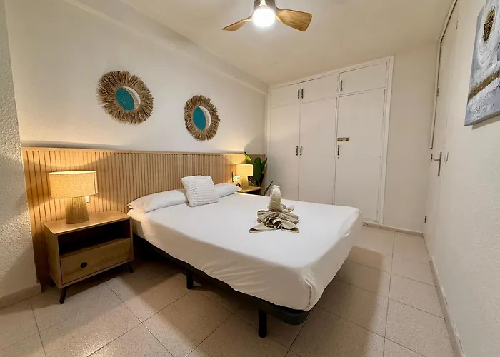 Cosy Near The Sea In Americas *